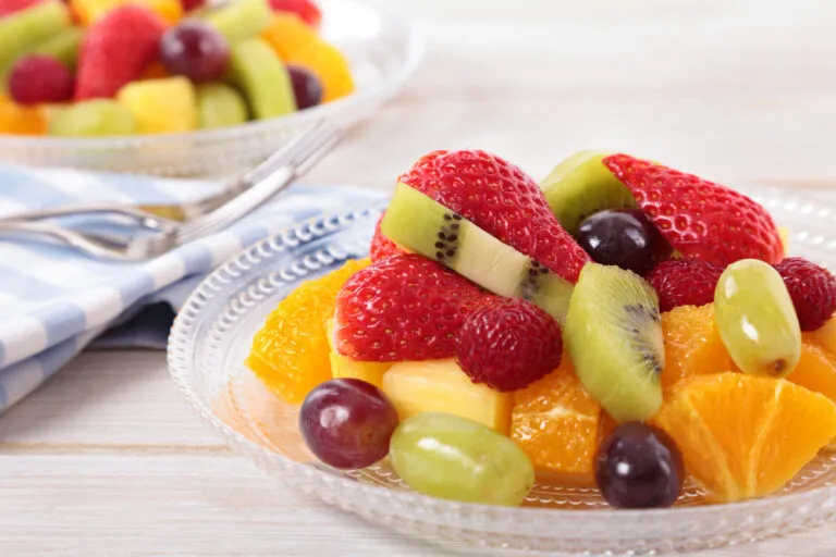 Bosan Makan Buah Gitu-Gitu Aja? Cobain Cara Asik Konsumsi Buah Berikut Yuk!