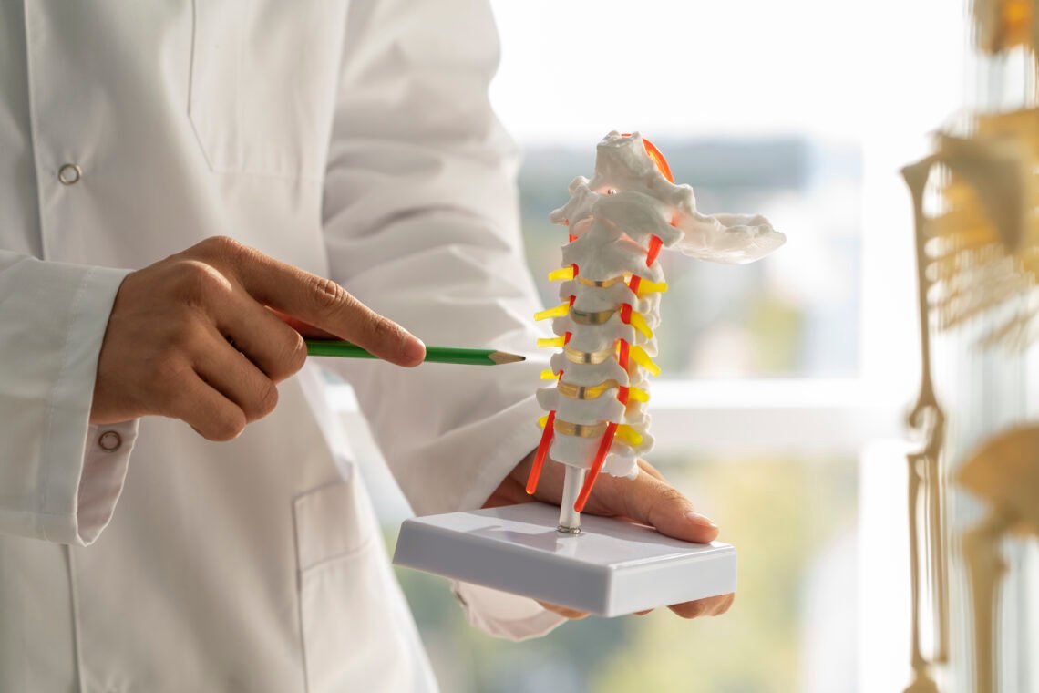 Alasan Wanita Lebih Rentan Alami Osteoporosis Dibandingkan Pria