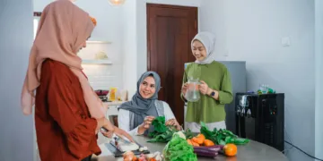 Tips Menyiapkan Menu Sahur dan Berbuka yang Sehat