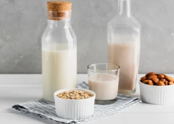 Rekomendasi Susu Rendah Lemak Terbaik untuk Pendamping Dietmu