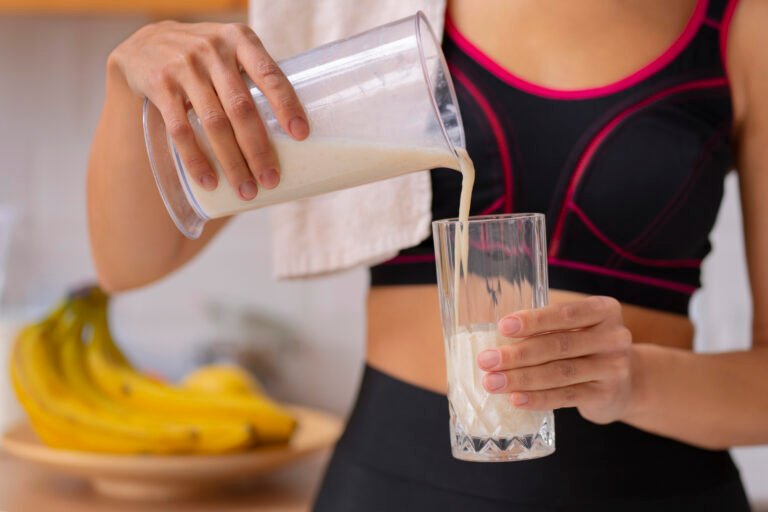 Cari Susu Diet untuk Mengecilkan Perut? Berikut Rekomendasinya!