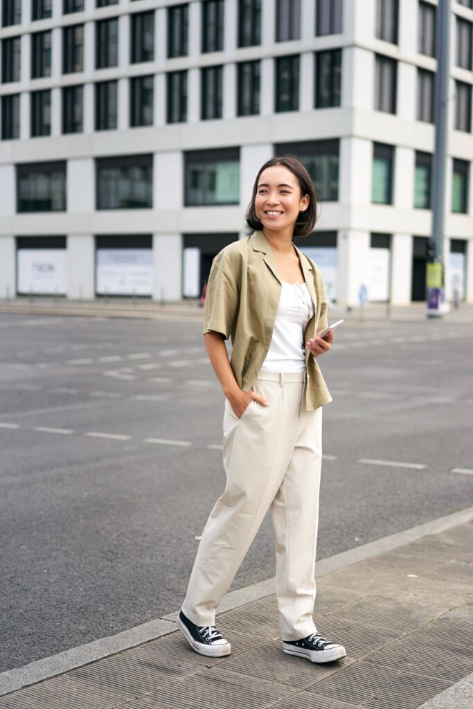 Jalan Kaki: Olahraga yang Paling Underrated untuk Kesehatan dan Kebahagiaan